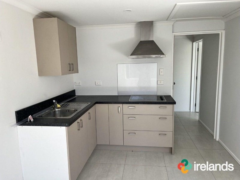 1 Harling Avenue, Hillmorton, Christchurch - Carousel 2