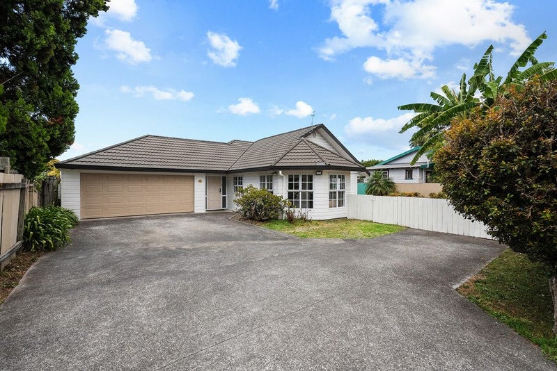 66 Canal Road, Avondale, Auckland - Carousel 1