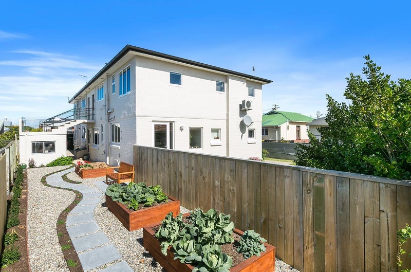 2/13 Prince Albert Road, Saint Kilda, Dunedin - Carousel 17