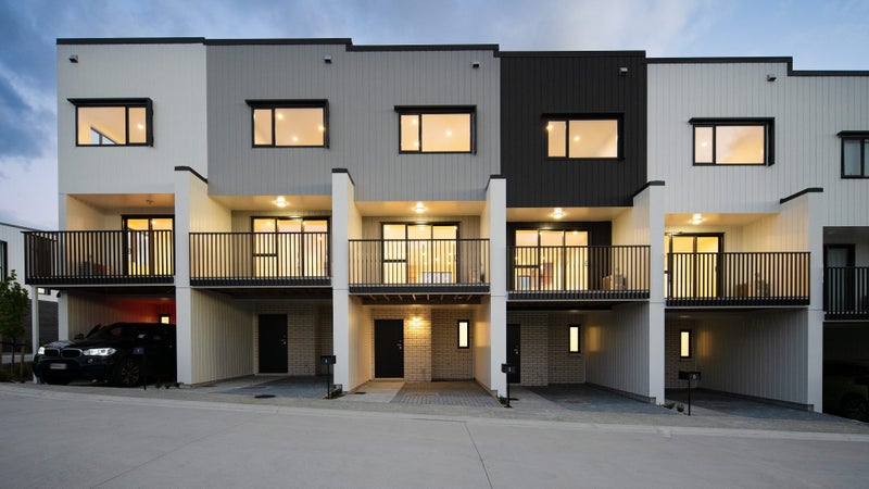 4 Kanapa Road, Northcross, Auckland - Carousel 1