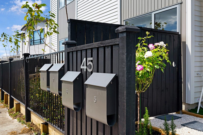 6/45 Methuen Road, New Windsor, Auckland - Carousel 2