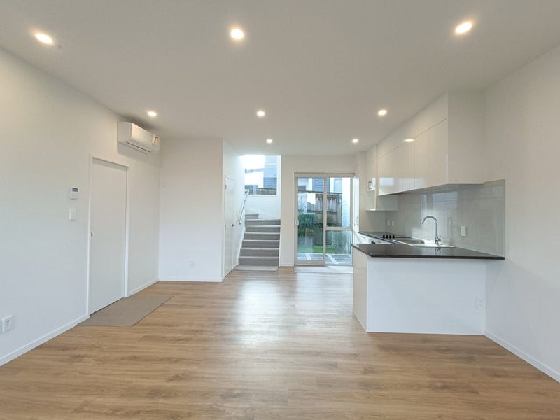 22E Elliot Street, Howick, Auckland - Carousel 2