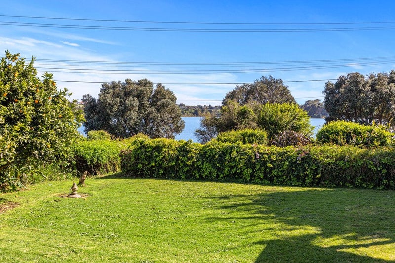 220 Welcome Bay Road, Welcome Bay, Tauranga - Carousel 2