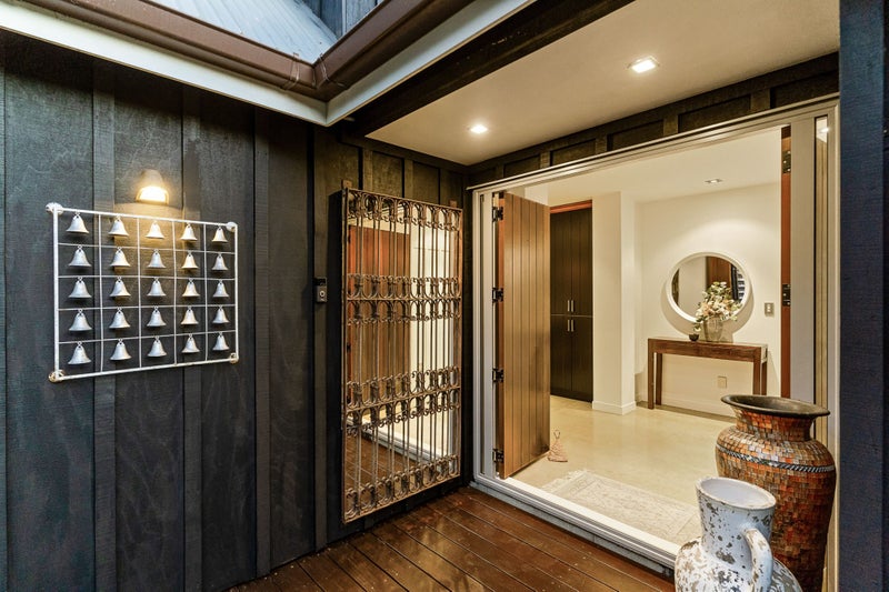 22 Medhurst Road, Bombay - Carousel 2