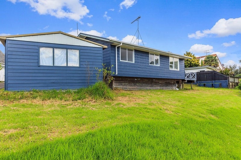 1/21 Kitewao Street, Northcote, Auckland - Carousel 2