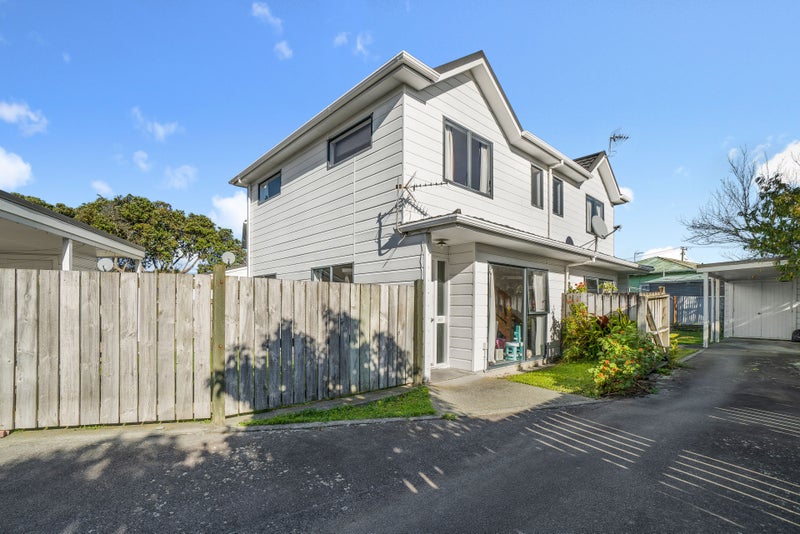 4/24 Mason Street, Moera, Lower Hutt - Carousel 1