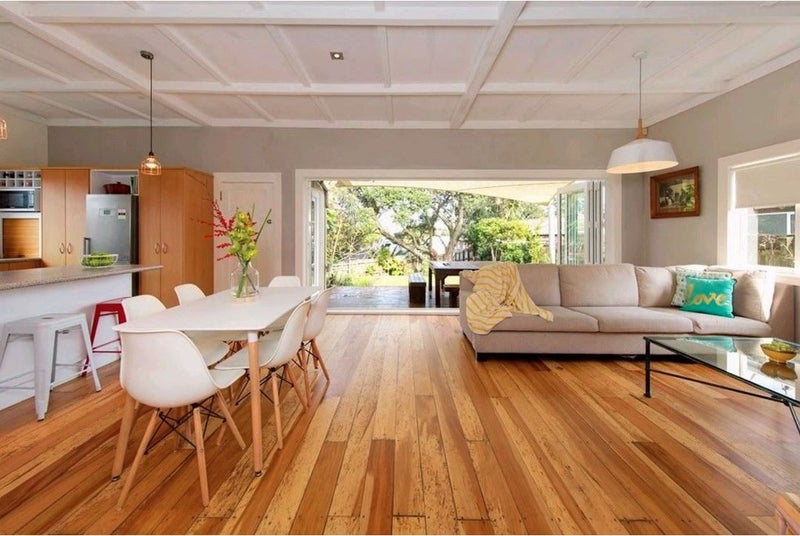 32 Aroha Avenue, Sandringham, Auckland - Carousel 2