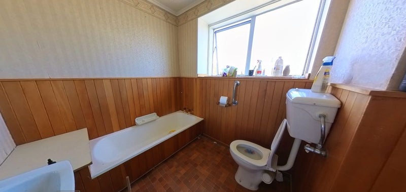 8 Kukupa Grove, Heretaunga, Upper Hutt - Carousel 7