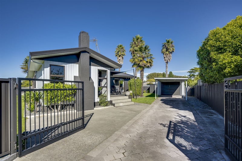 26 Valerie Street, Clive, Clive - Carousel 20