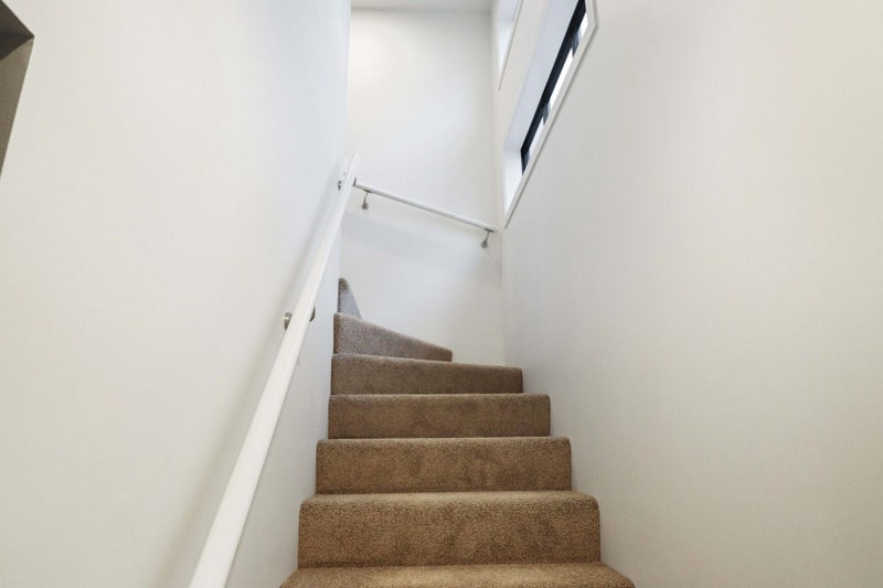 1/92 Oxford Terrace, Epuni, Lower Hutt - Carousel 12