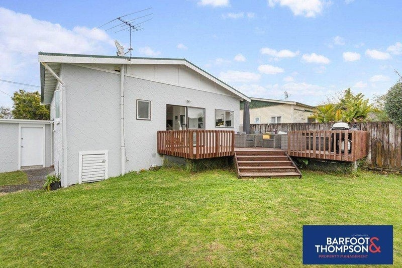 13 Miro Street, New Lynn, Auckland - Carousel 2