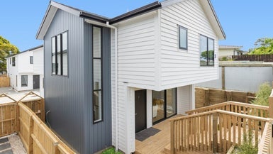 150B Moire Road, West Harbour, Auckland - Carousel 1