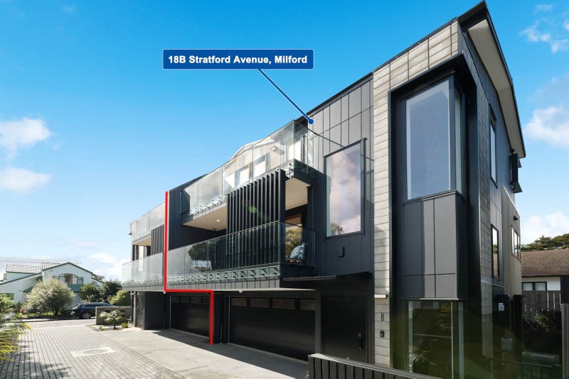 18B Stratford Avenue, Milford, Auckland - Carousel 1
