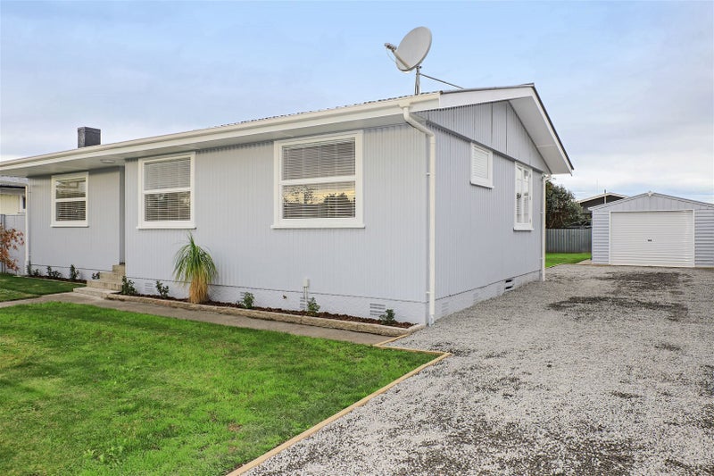 9 Dover Road, Flaxmere, Hastings - Carousel 24