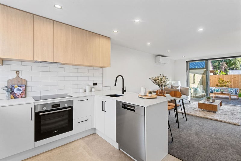 7B Buffon Street, Waltham, Christchurch - Carousel 2
