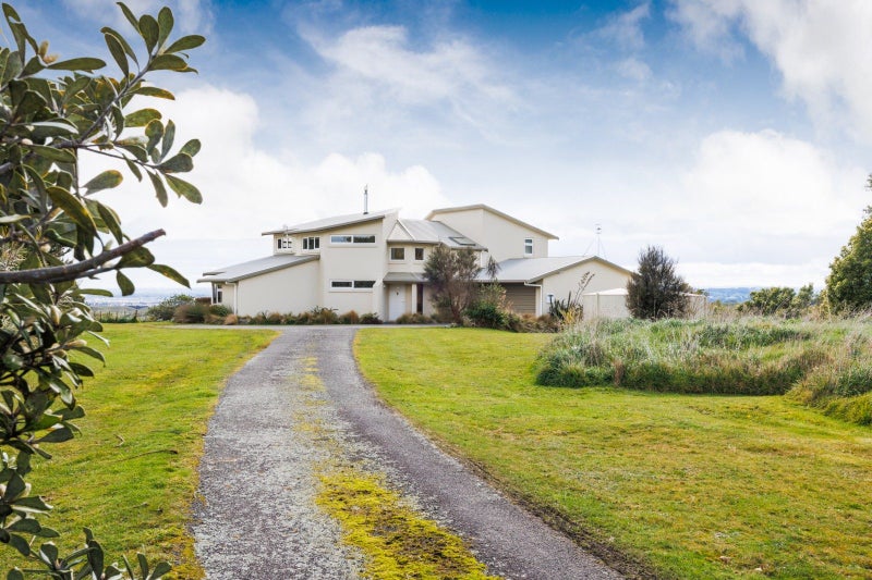 186 Harrison Hill Road, Palmerston North - Carousel 1