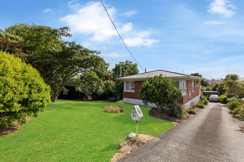 27 Bellevue Avenue, Wellsford, Wellsford - Carousel 2