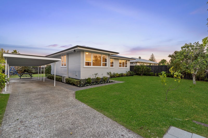 27 Tarata Crescent, Mangere Bridge, Auckland - Carousel 21
