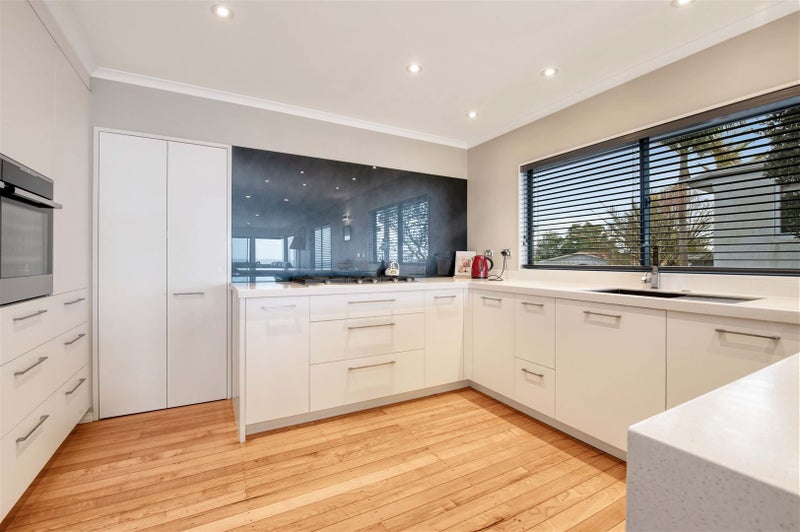 108 Vipond Road, Stanmore Bay, Whangaparaoa - Carousel 2