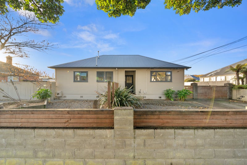 13 Pilcher Crescent, Naenae, Lower Hutt - Carousel 1