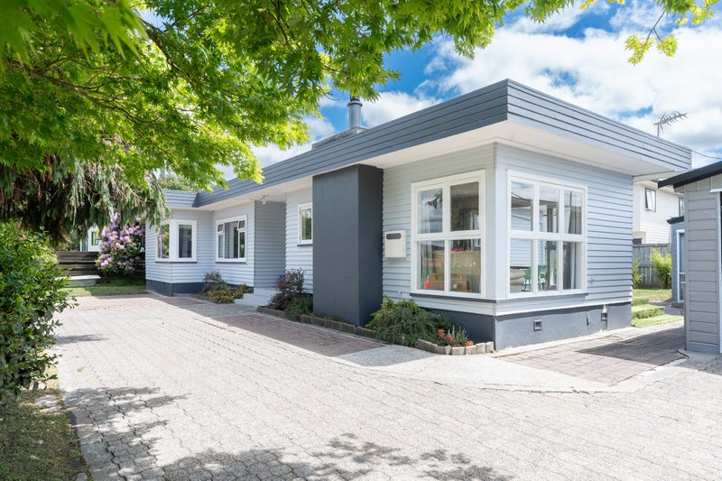 54 Pine Avenue, Melville, Hamilton - Carousel 24