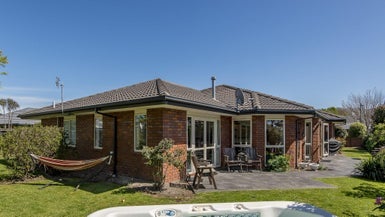 61 Becmead Drive, Harewood, Christchurch - Carousel 1