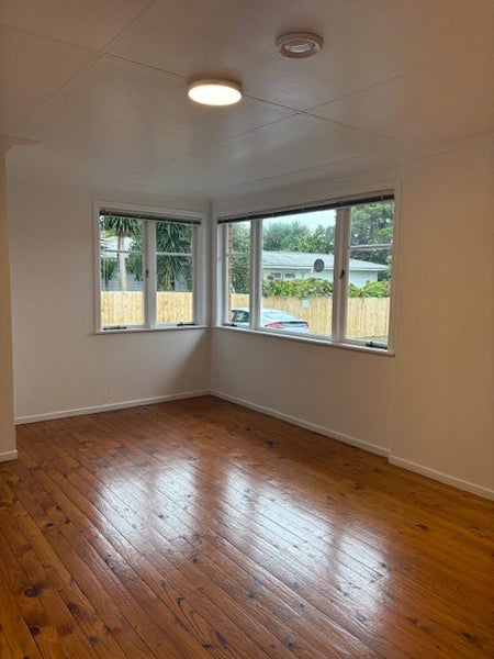 3/42 Lincoln Road, Henderson, Auckland - Carousel 2