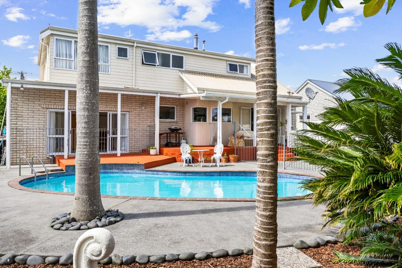 48 First Avenue, Avenues, Whangarei - Carousel 1