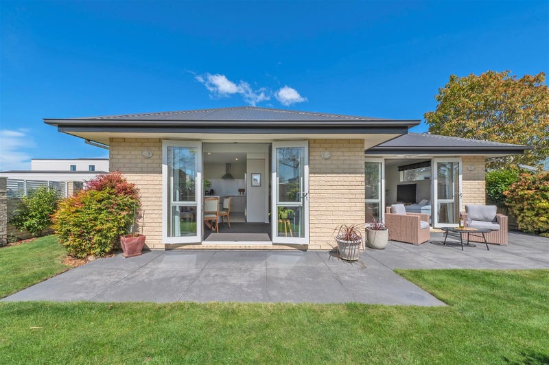 65 Country Club Terrace, Northwood, Christchurch - Carousel 2