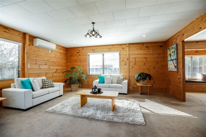 14 Azimuth Place, Flagstaff, Hamilton - Carousel 2