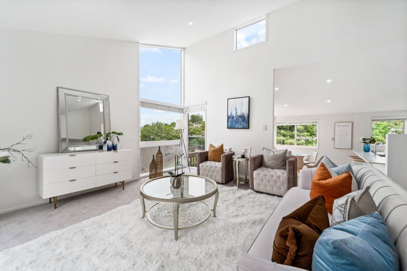 26 MacNay Way, Murrays Bay, Auckland - Carousel 1