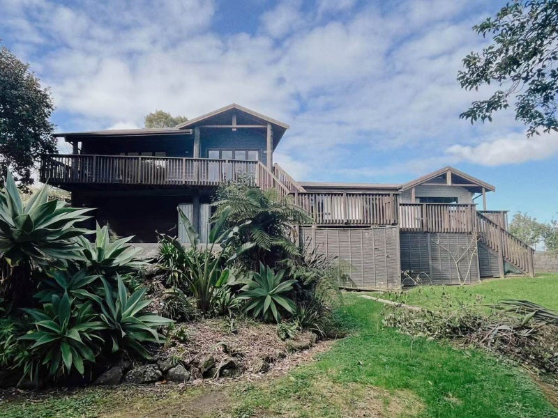 98 Harry Dreadon Road, Papakura - Carousel 1