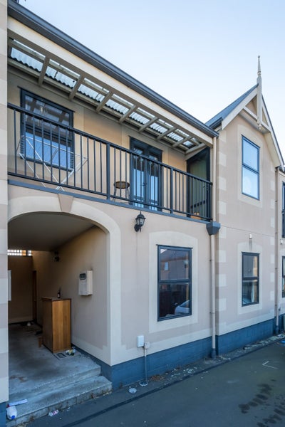 2D Forth Street, North Dunedin, Dunedin - Carousel 2