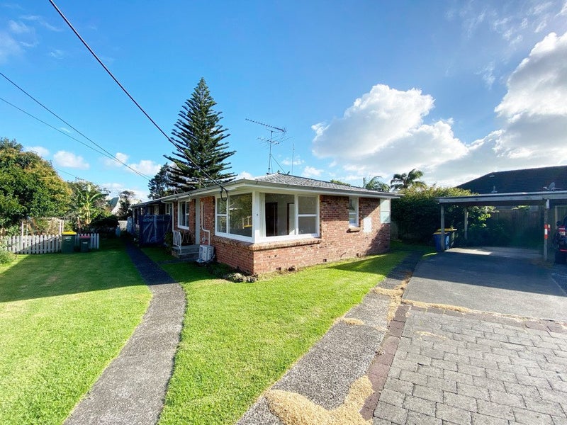 1/3 Alma Road, Milford, Auckland - Carousel 2