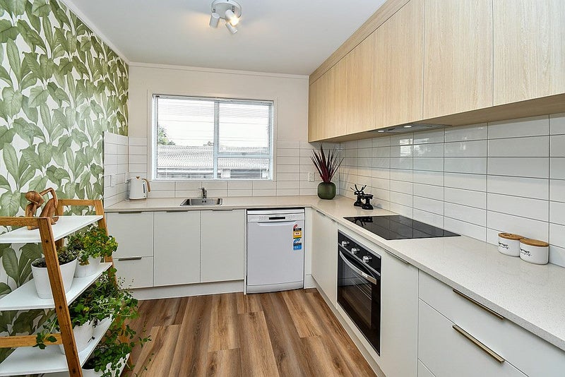 1/43 Wallace Road, Papatoetoe, Auckland - Carousel 1