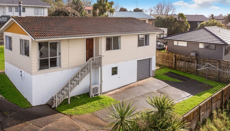 2/46 Solar Road, Glen Eden, Auckland - Carousel 1