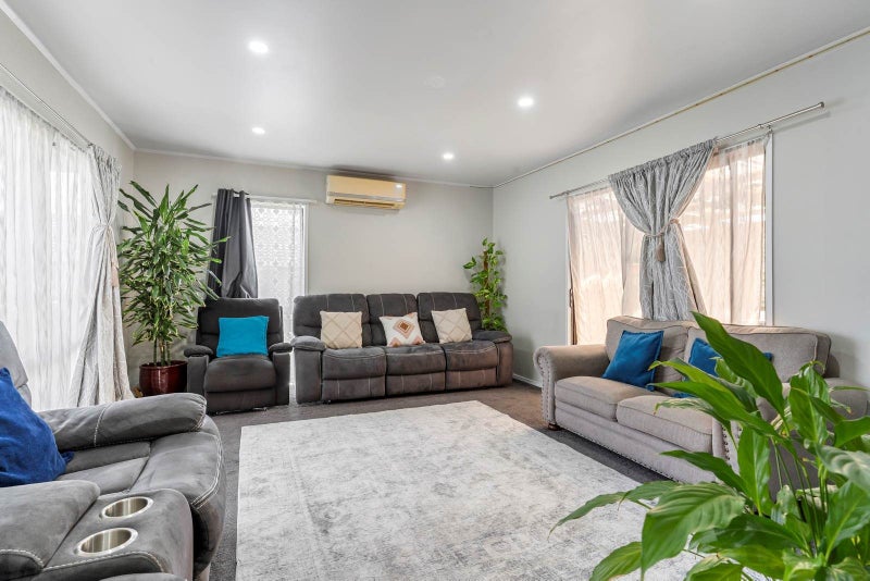 2/47 Taitimu Drive, Weymouth, Auckland - Carousel 2