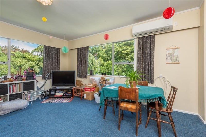 137 Kelburn Parade, Kelburn, Wellington - Carousel 1