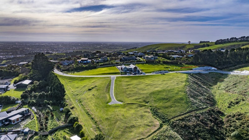 6 Kahiwi Place, Kennedys Bush, Christchurch - Carousel 1