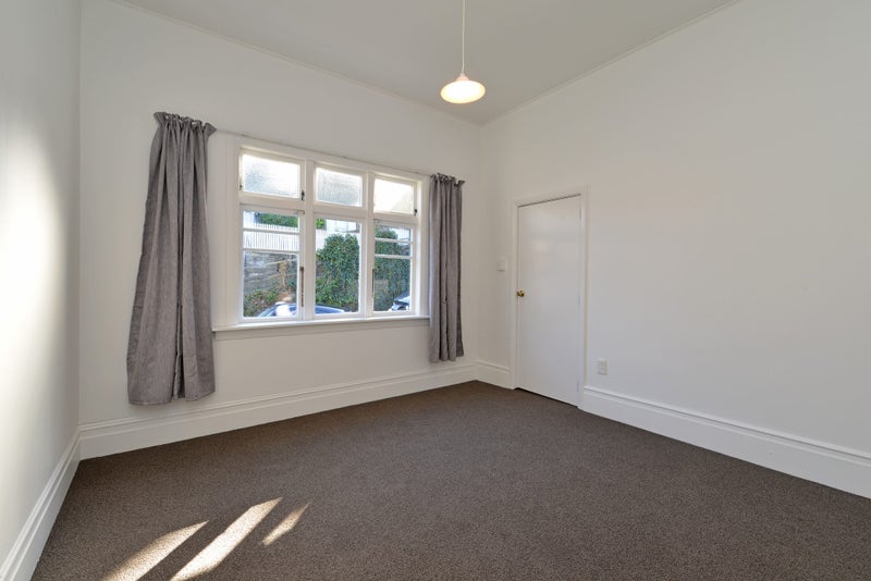 12 Devon Street, Aro Valley, Wellington - Carousel 2