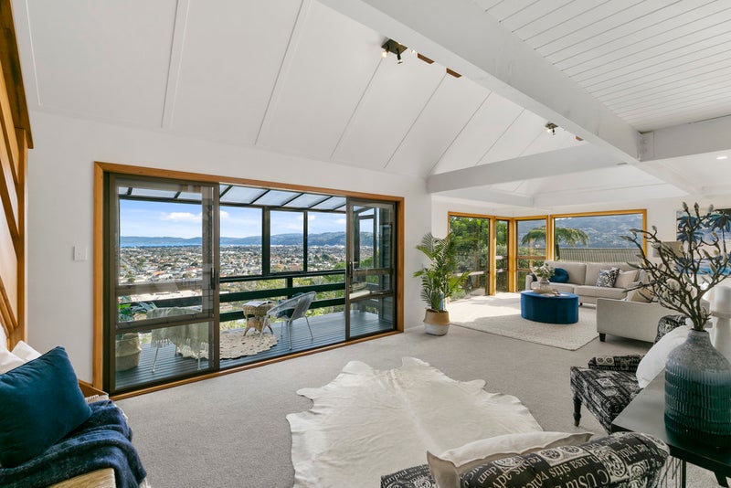 2 Farrelly Grove, Fairfield, Lower Hutt - Carousel 2