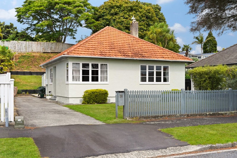 20 Galway Avenue, Hamilton East, Hamilton - Carousel 2