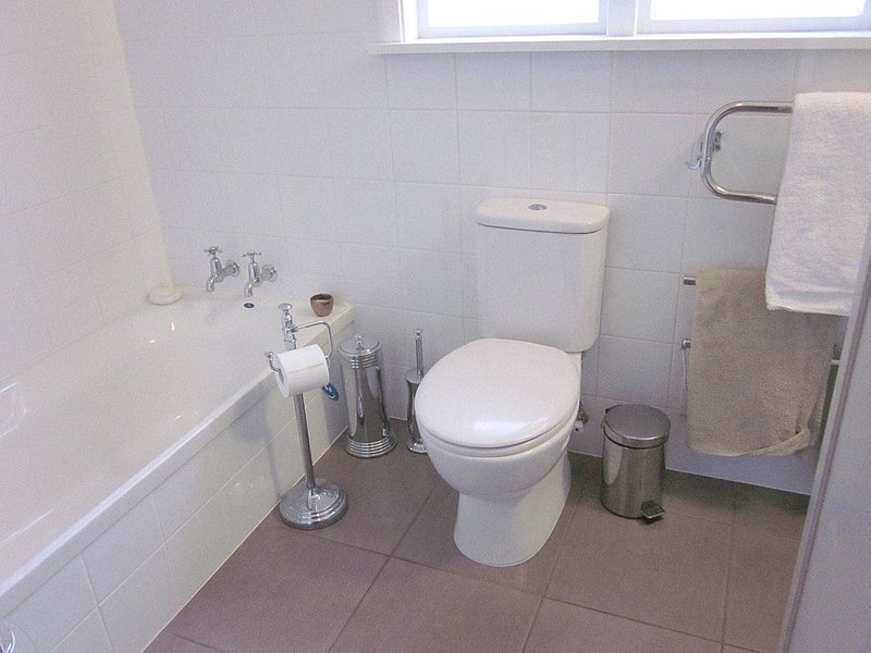 351 Ferry Road, Waltham, Christchurch - Carousel 37