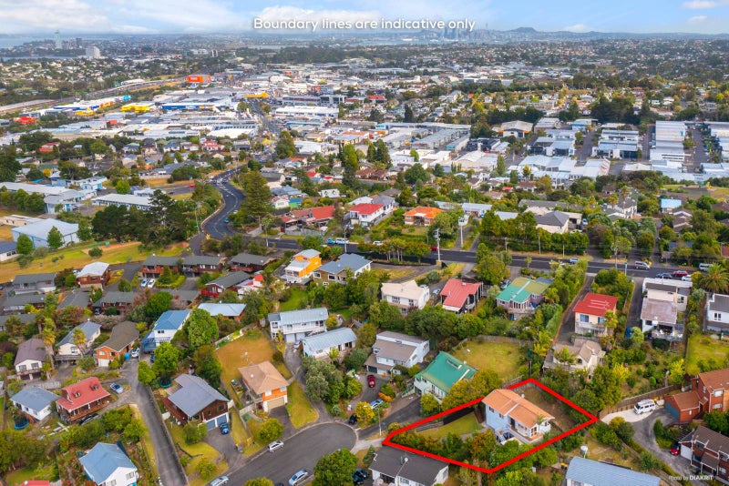 7 Camilla Grove, Totara Vale, Auckland - Carousel 2