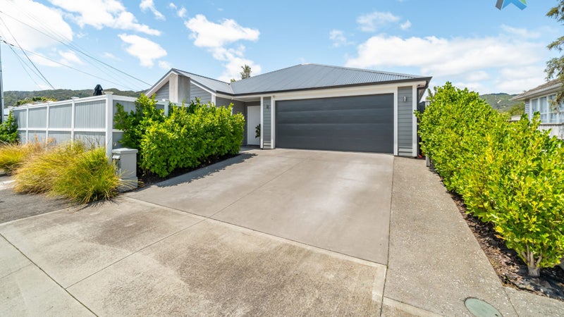 58A Colson Street, Avalon, Lower Hutt - Carousel 1