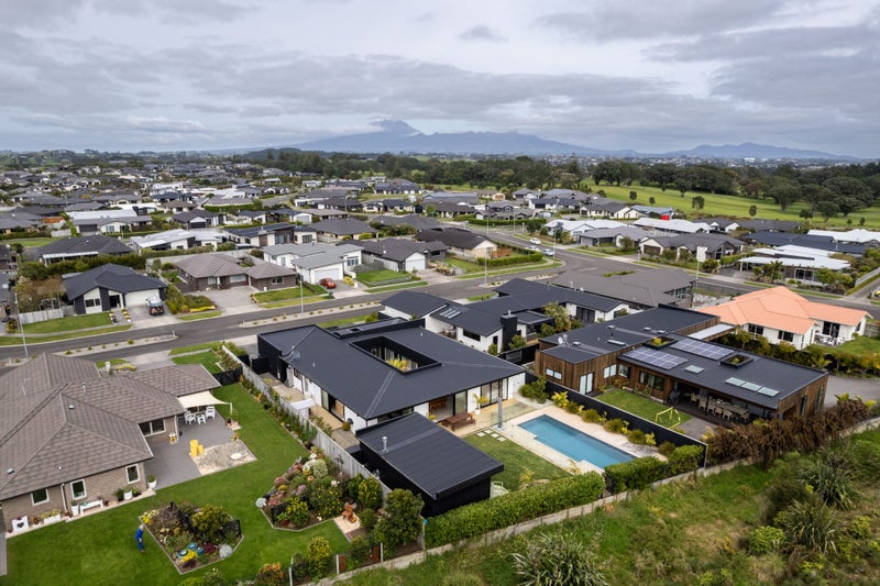 5 Ryder Drive, Waiwhakaiho, New Plymouth - Carousel 2