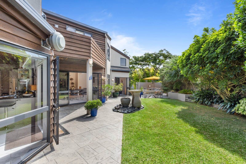 3 Scorpio Place, Windsor Park, Auckland - Carousel 19