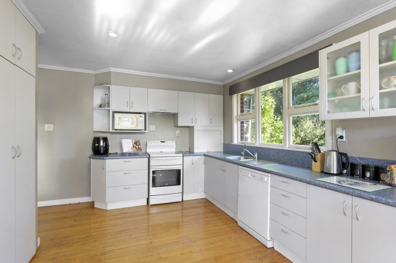 12 Reid Crescent, Allenton, Ashburton - Carousel 2