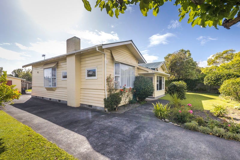 7 Moerangi Street, West End, Palmerston North - Carousel 1