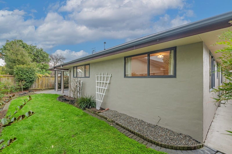 20 Annandale Avenue, Takaro, Palmerston North - Carousel 15